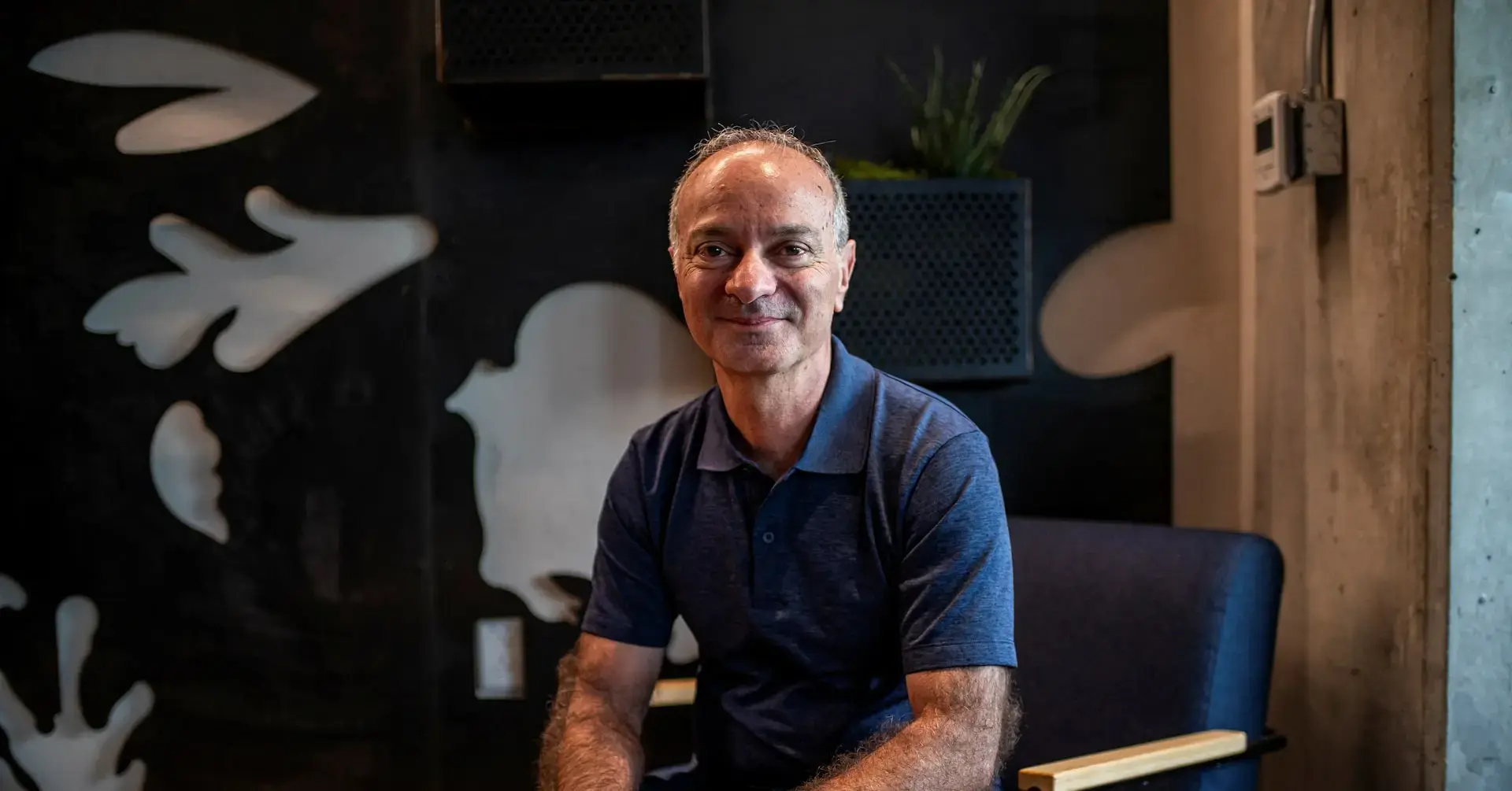 Arm hires Amazon AI chip expert