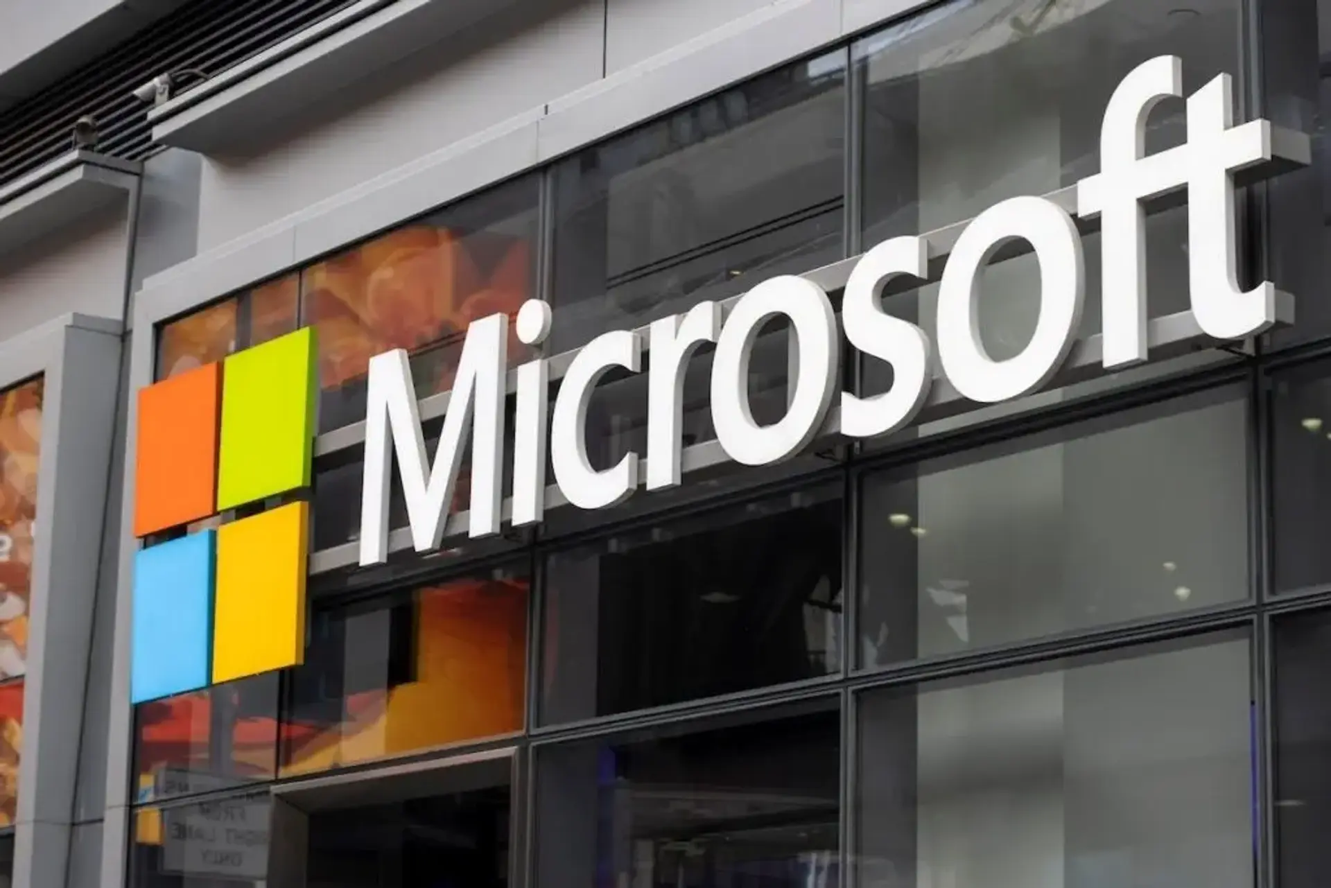 Microsoft Eyes Meta's AI
