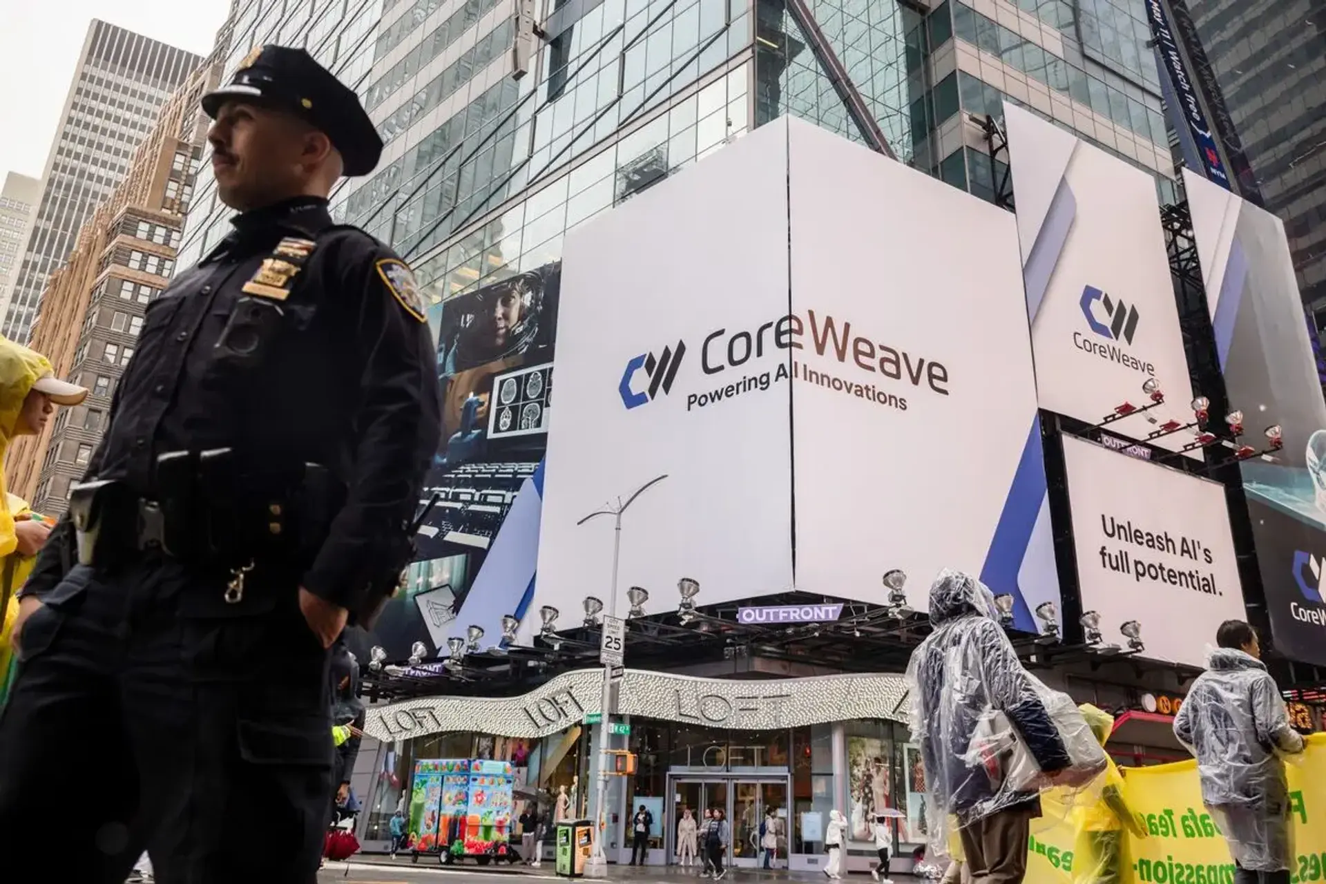 CoreWeave Rides AI Wave