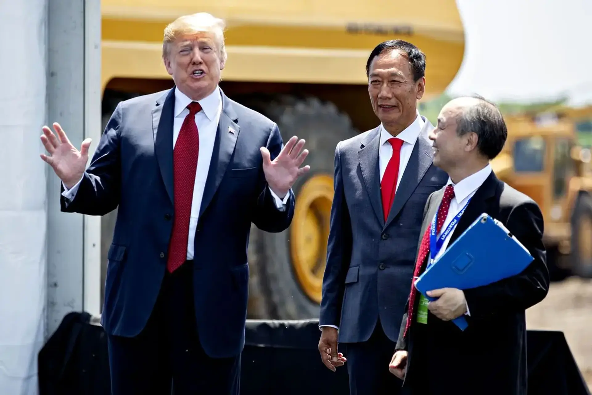SoftBank Acquires Foxconn Plant