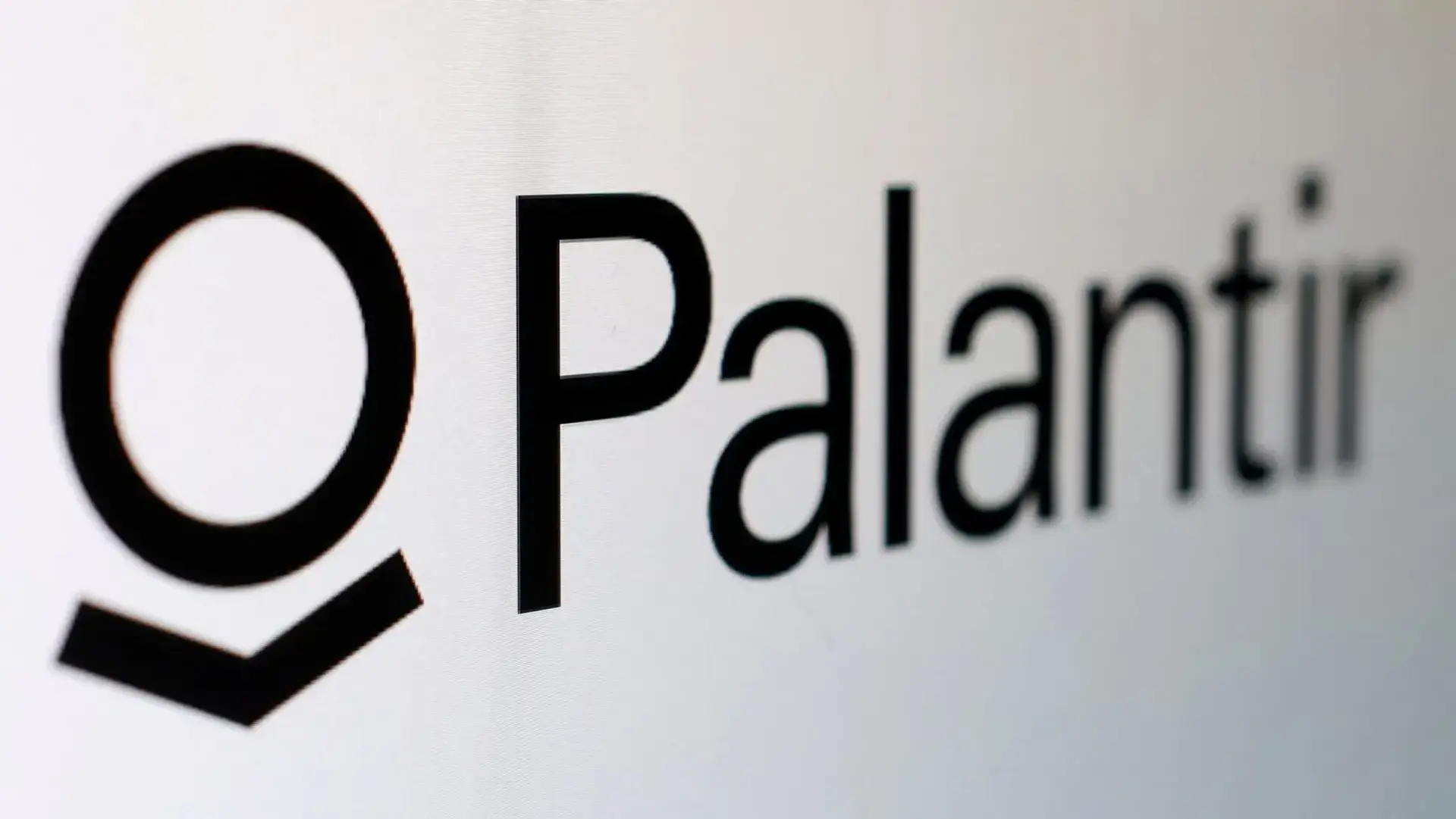 Palantir's AI Fuels Growth