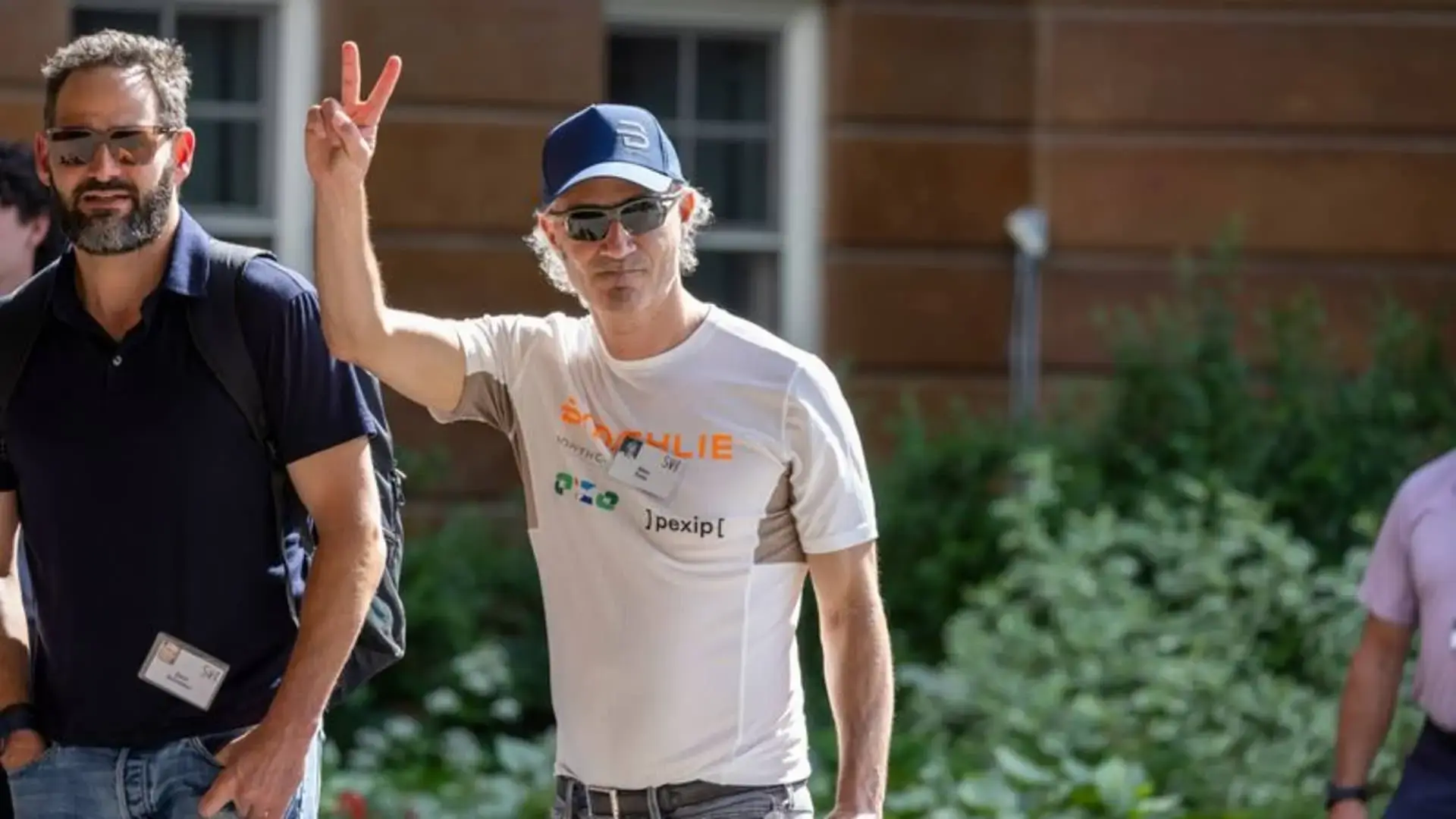 Palantir Secures Army Contract