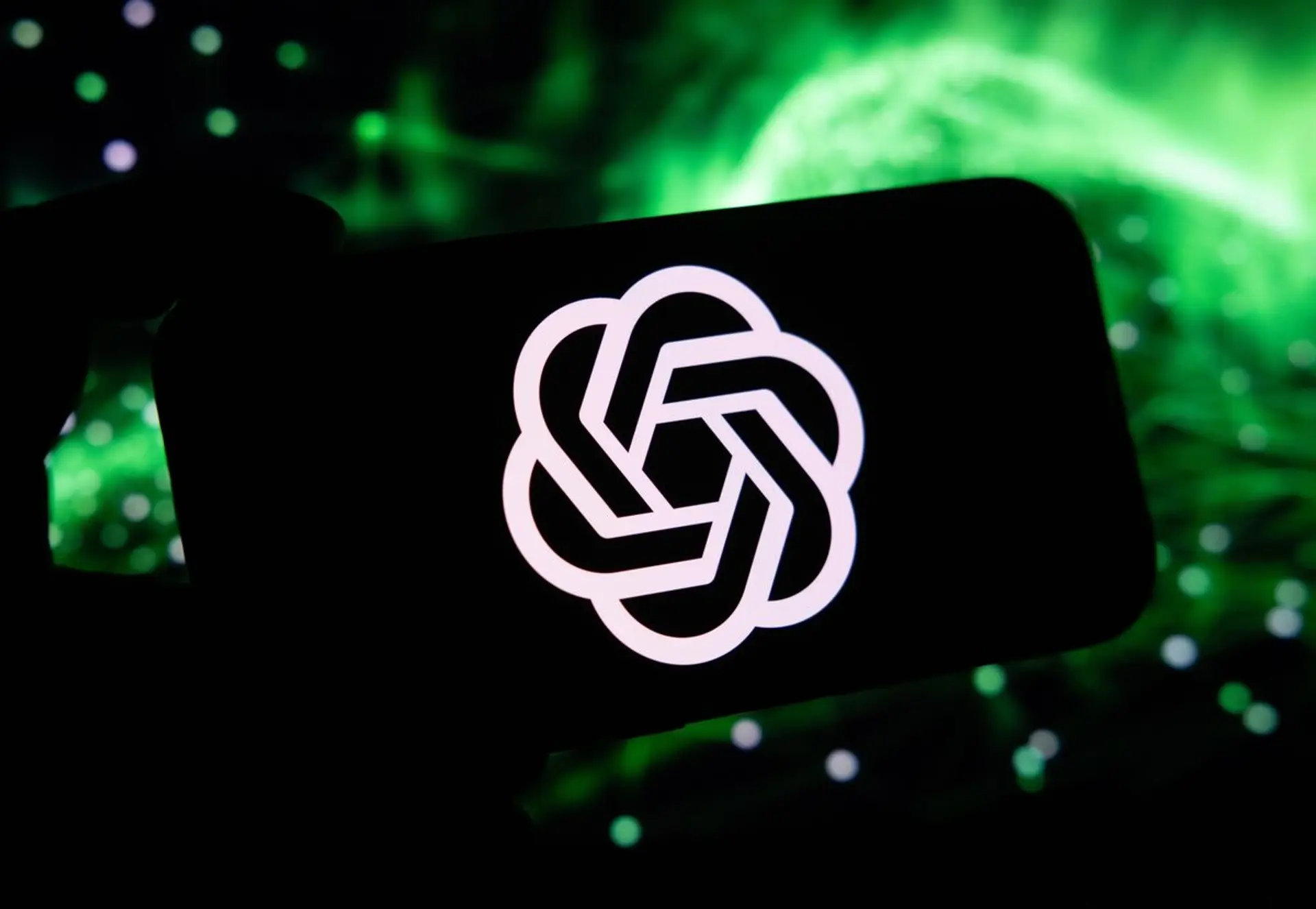 Google hires Windsurf team for DeepMind