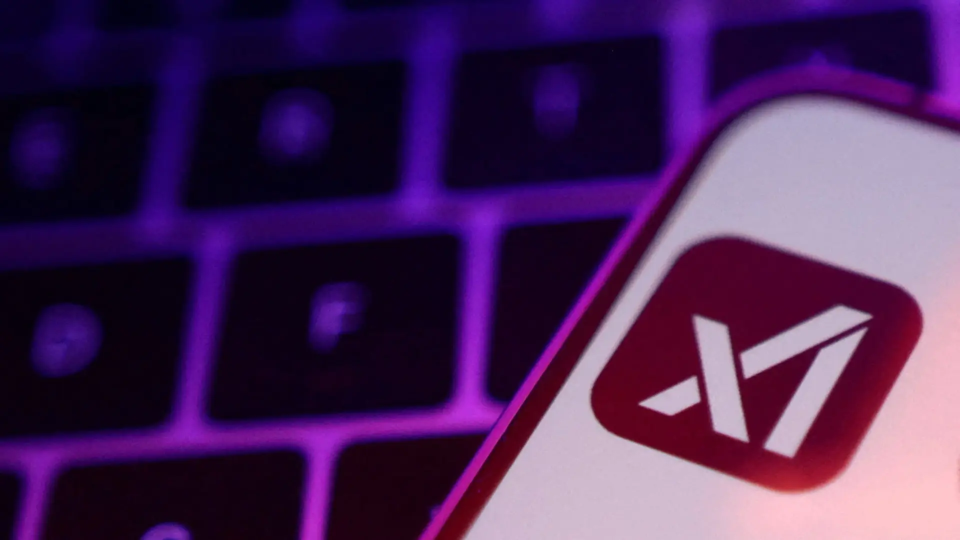xAI seeks $200B valuation
