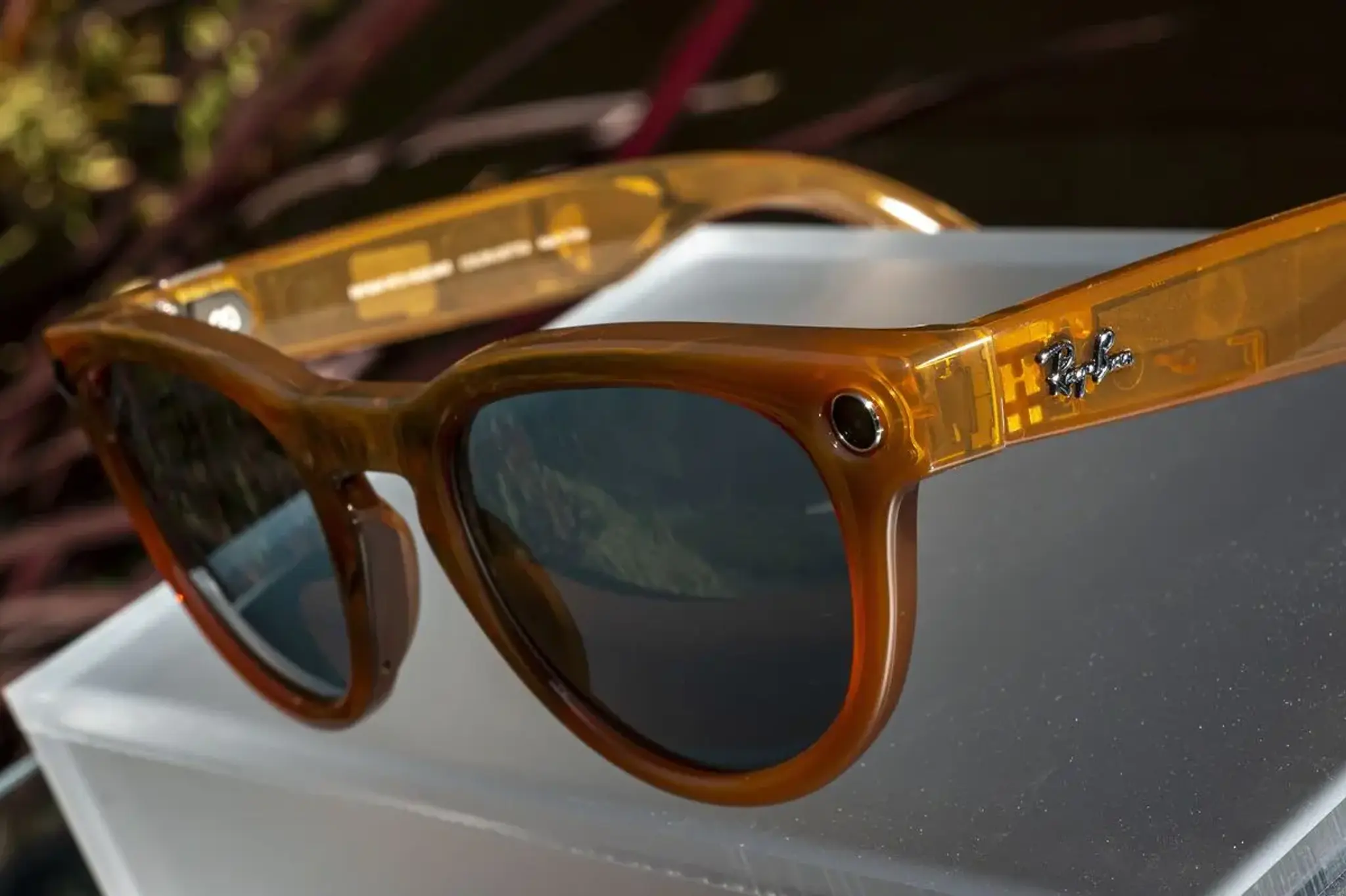 Apple Eyes 2026 Smart Glasses