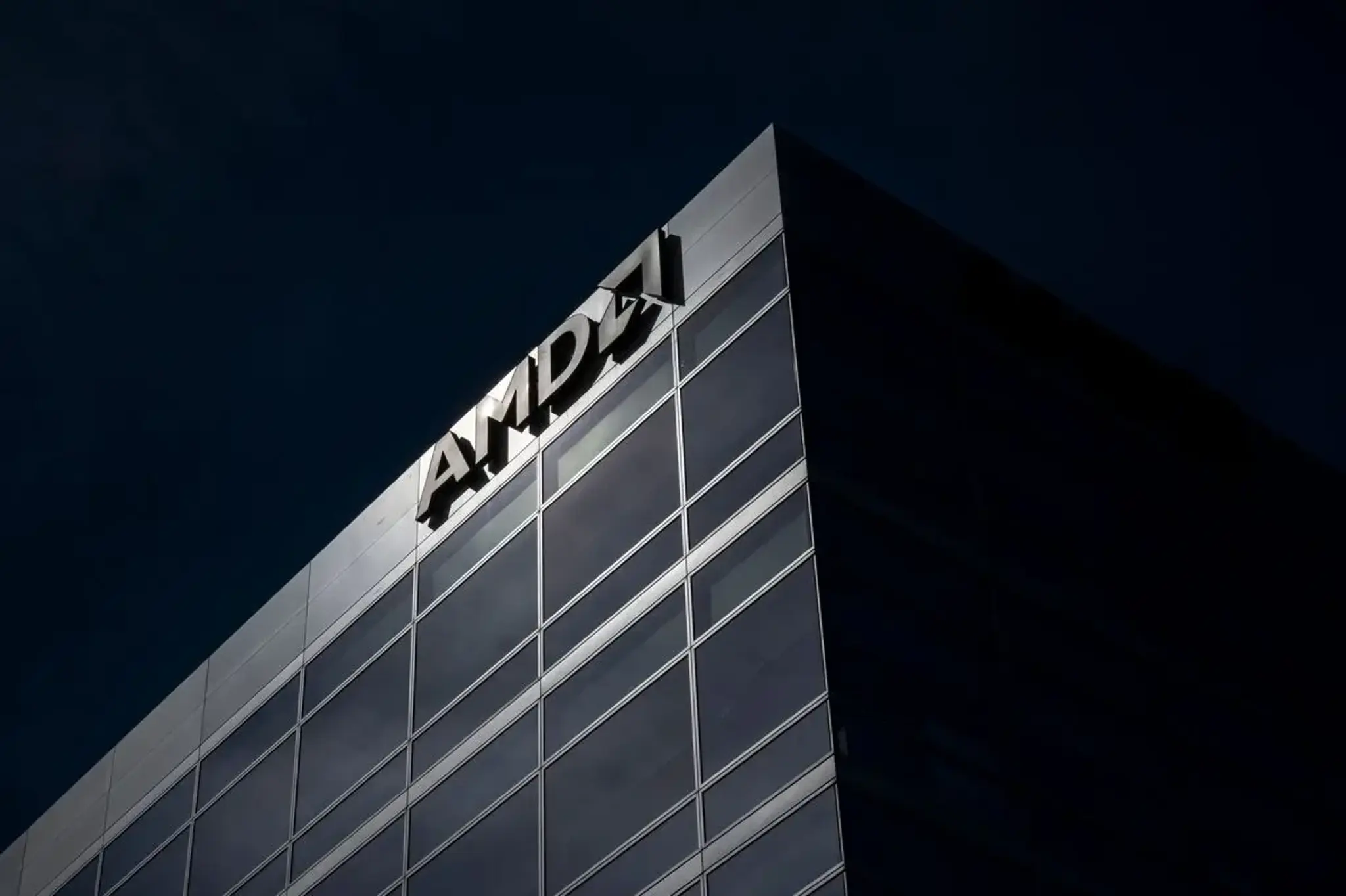 AMD, Sanmina forge AI alliance