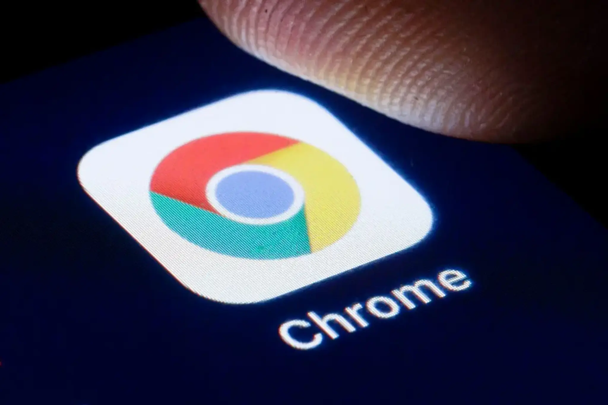 Chrome bolsters AI scam defence