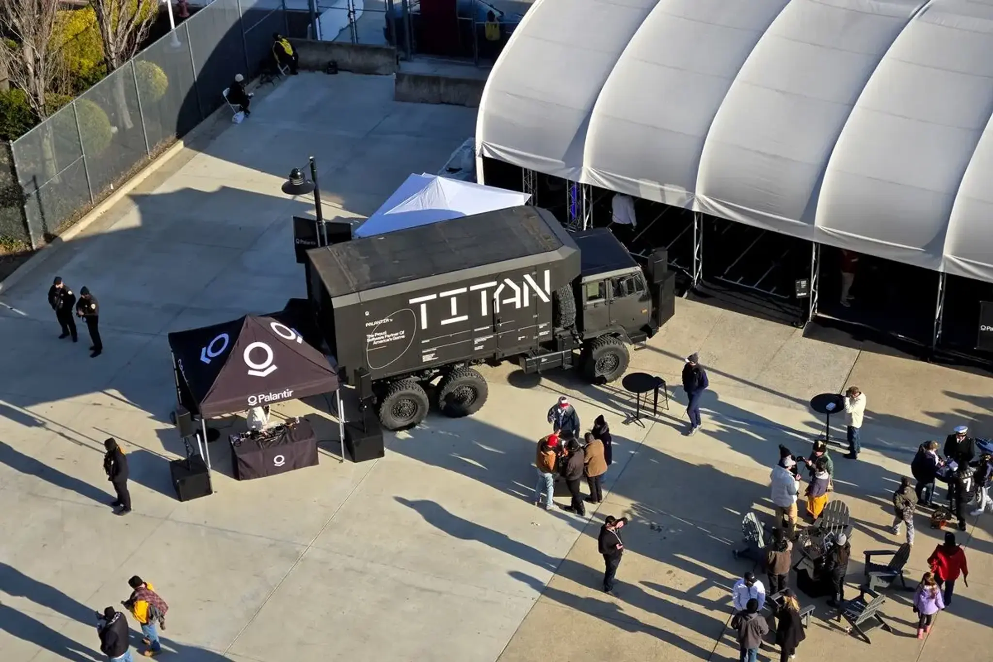 Palantir Wins Army Praise