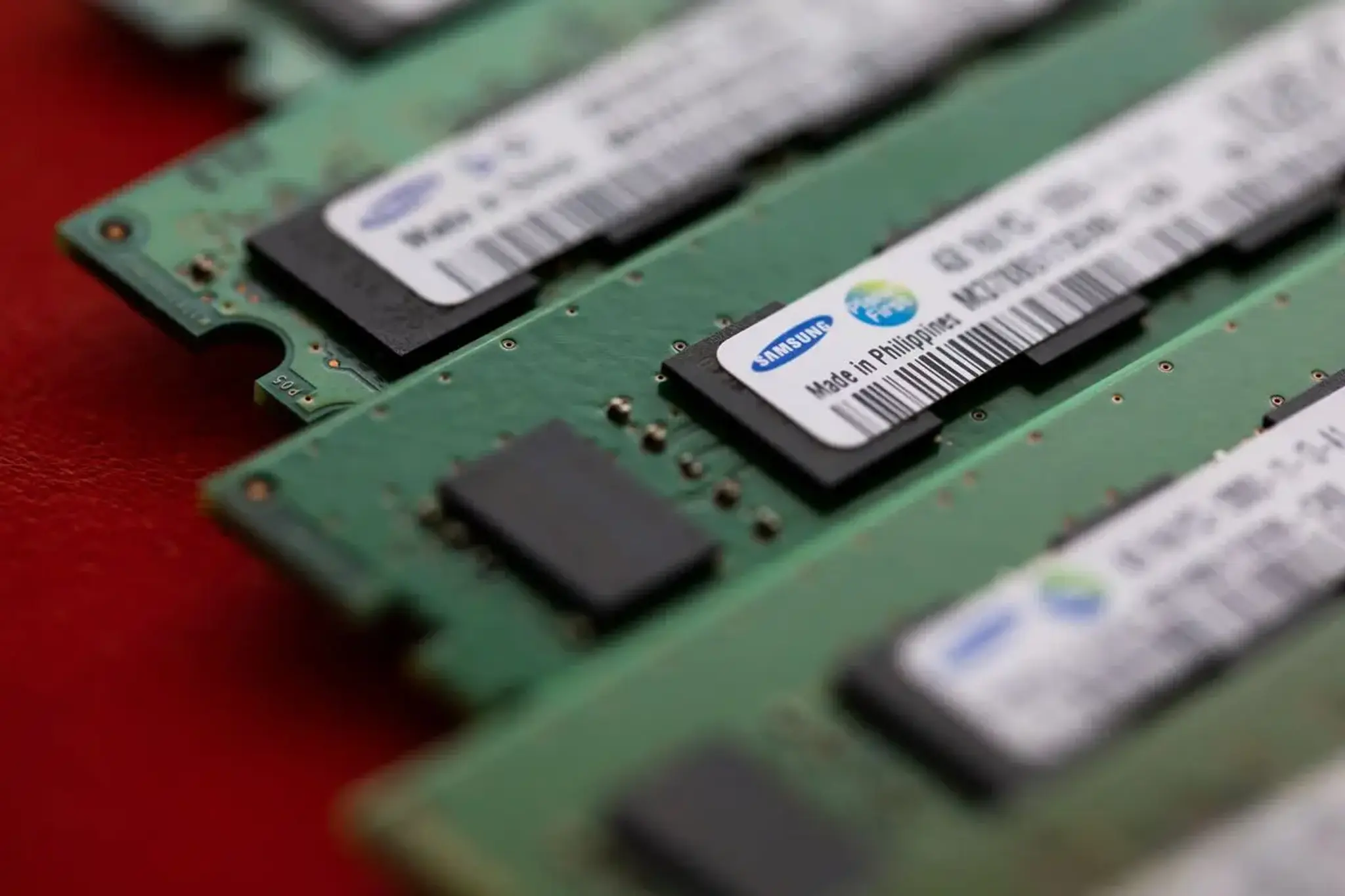 Samsung's Chip Business Thrives