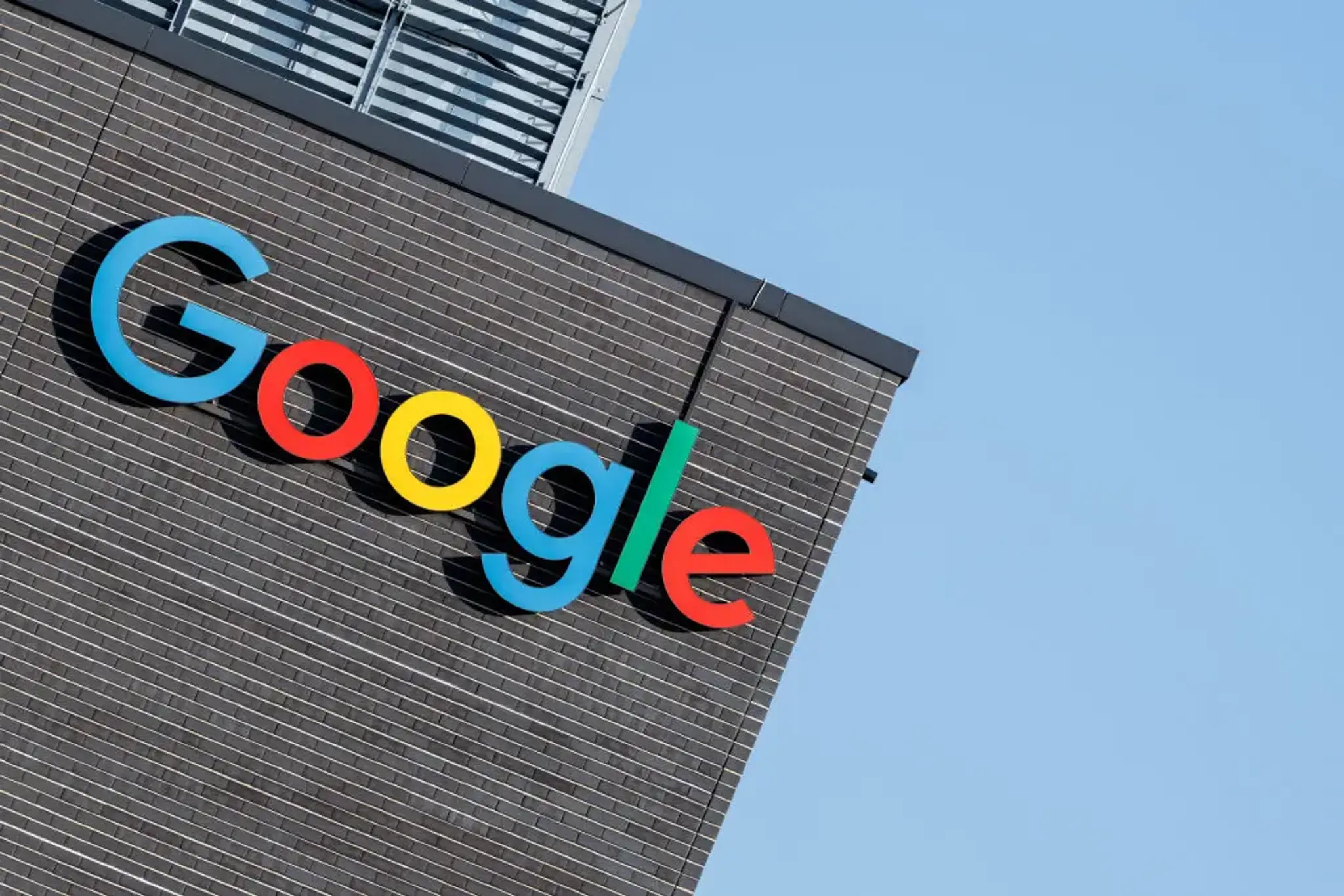 Google intros AI language tools