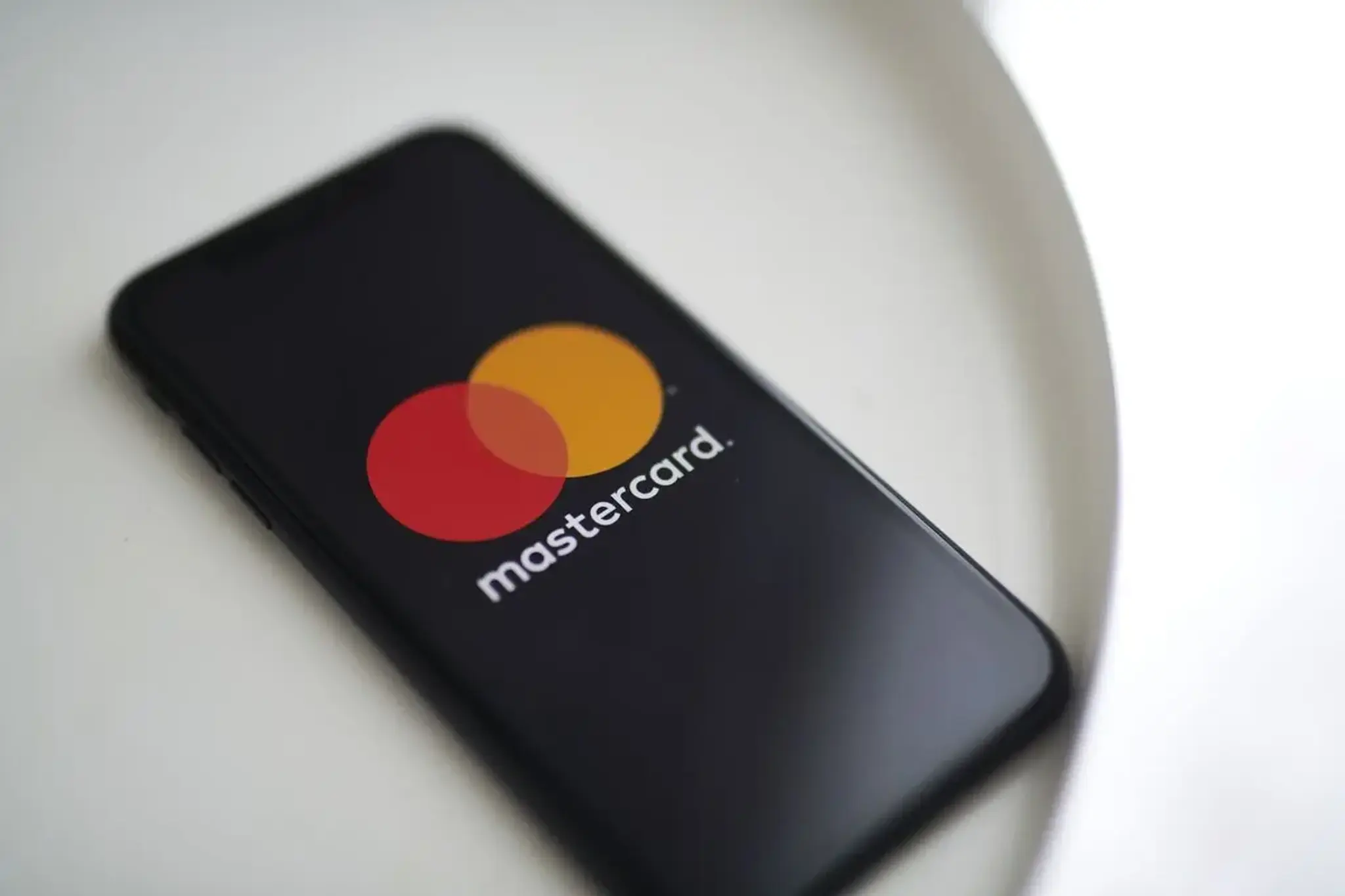 Mastercard enables AI shopping