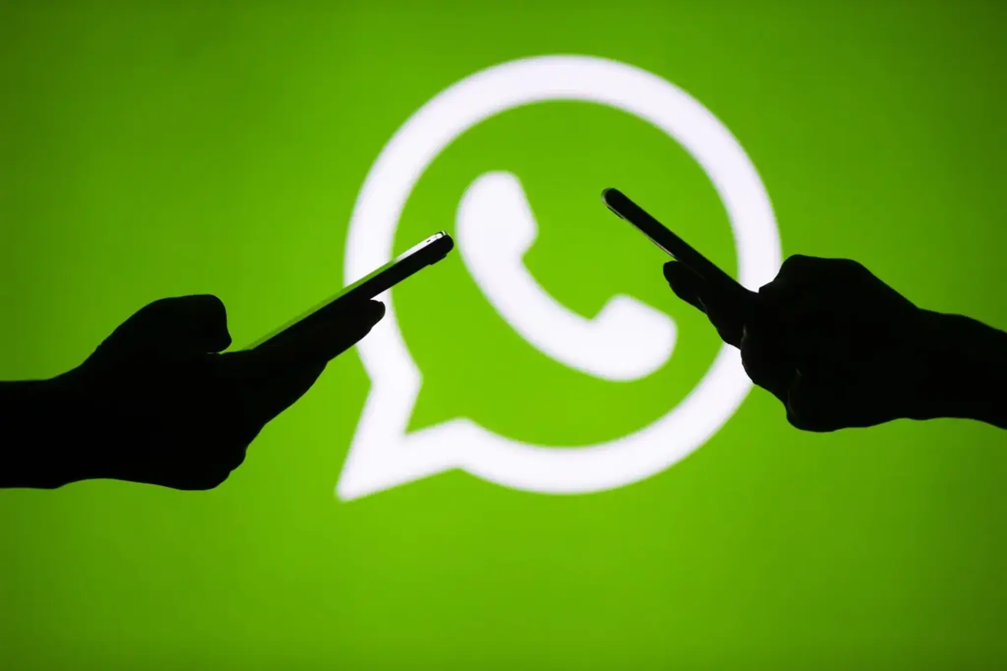 Grouphug: AI in WhatsApp