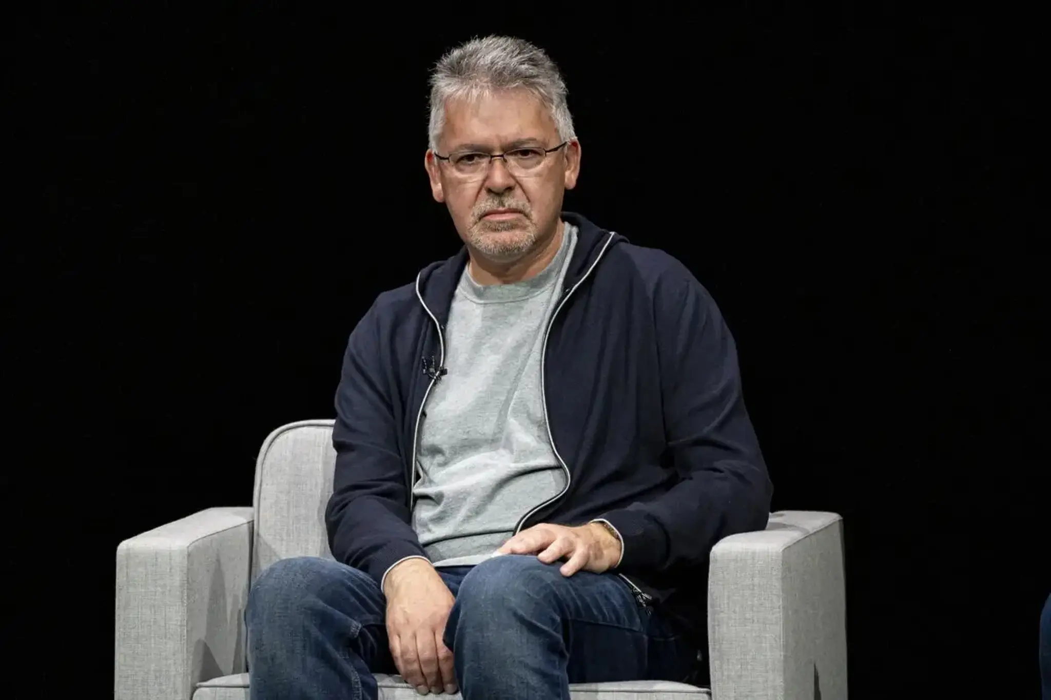 Apple Reorganises Robotics, AI Units
