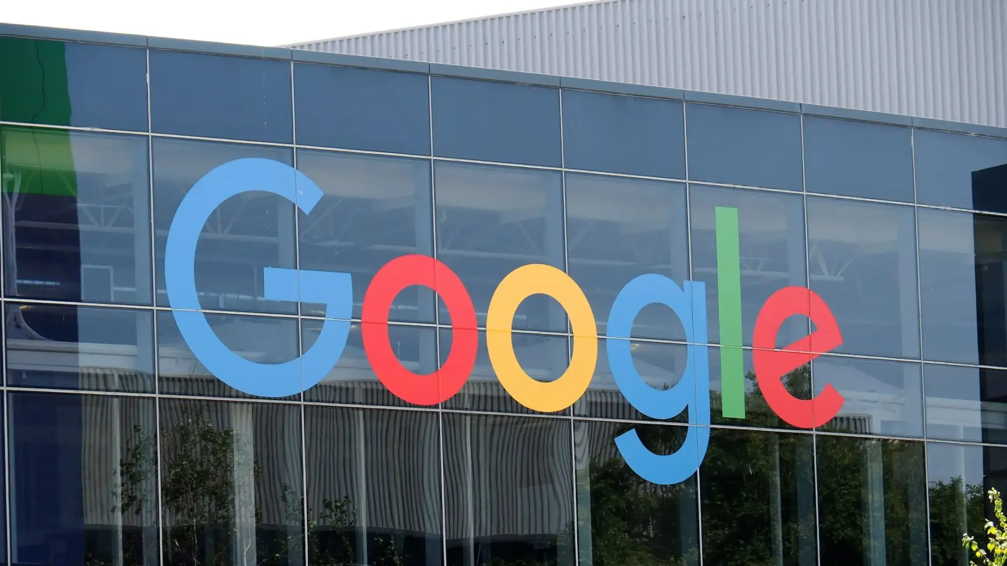 Google Search Fuels Alphabet Growth