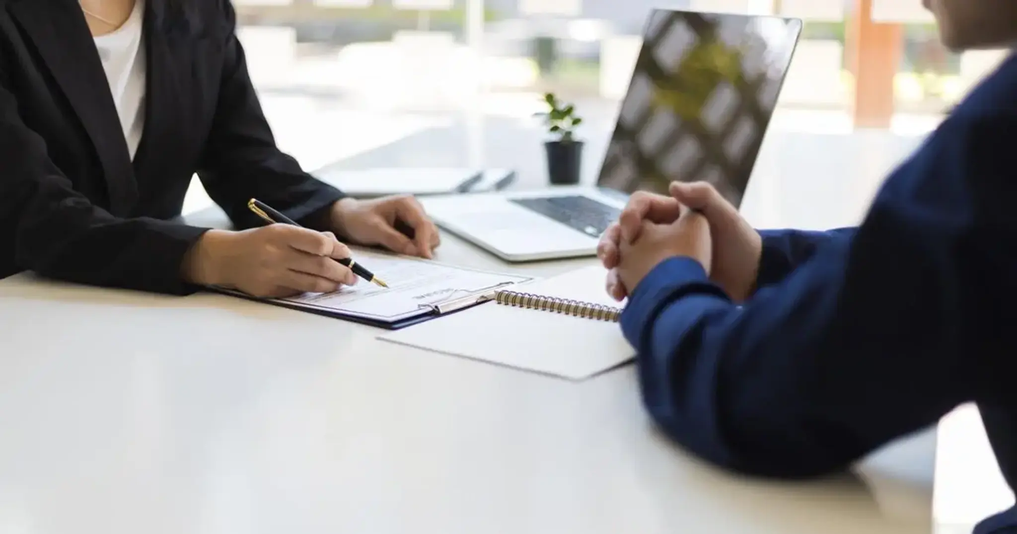 AI fuels job application fraud