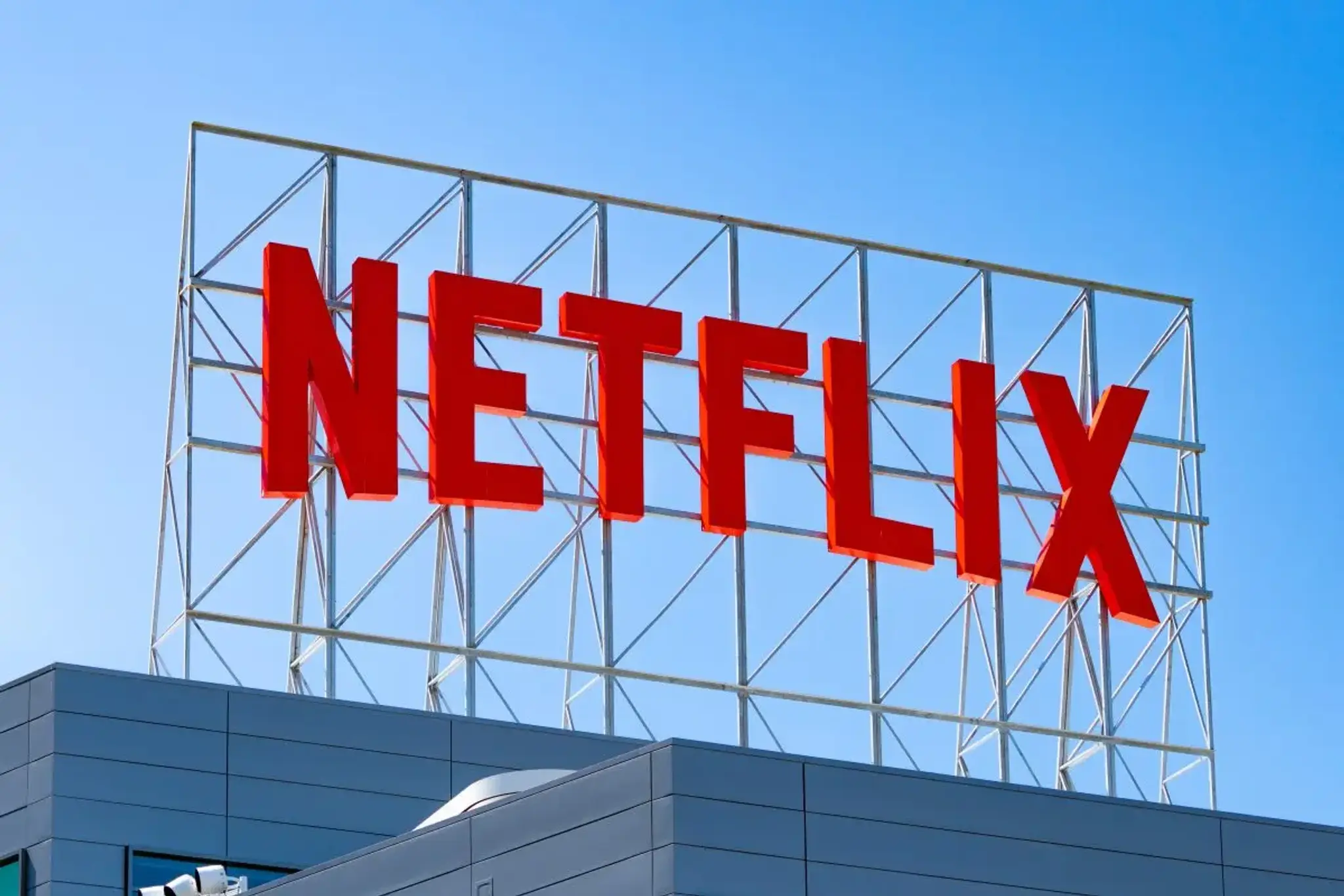 Netflix Enhances Search with AI