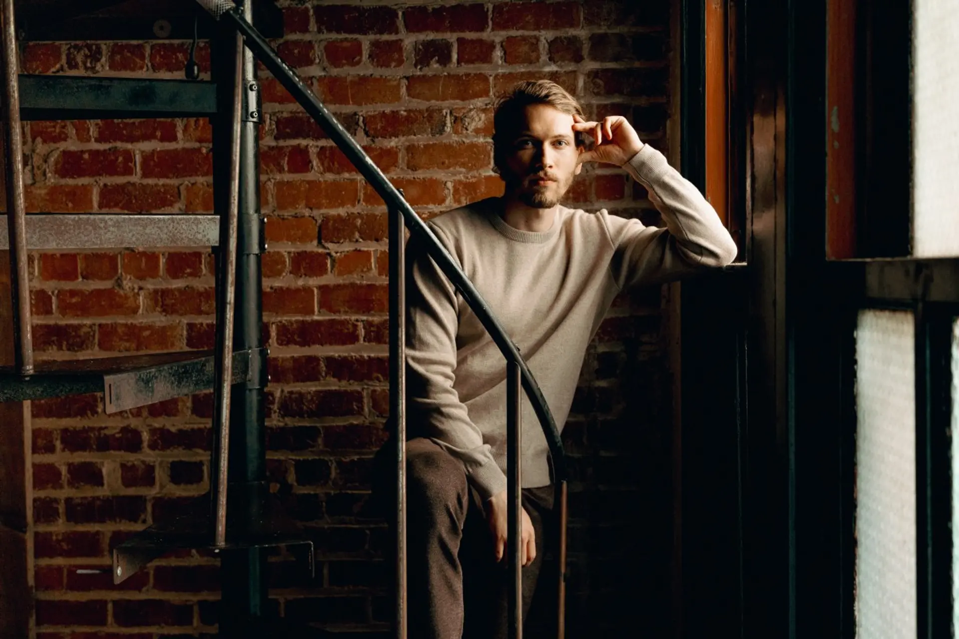 Handshake Cleanlab Acquisition Researchers