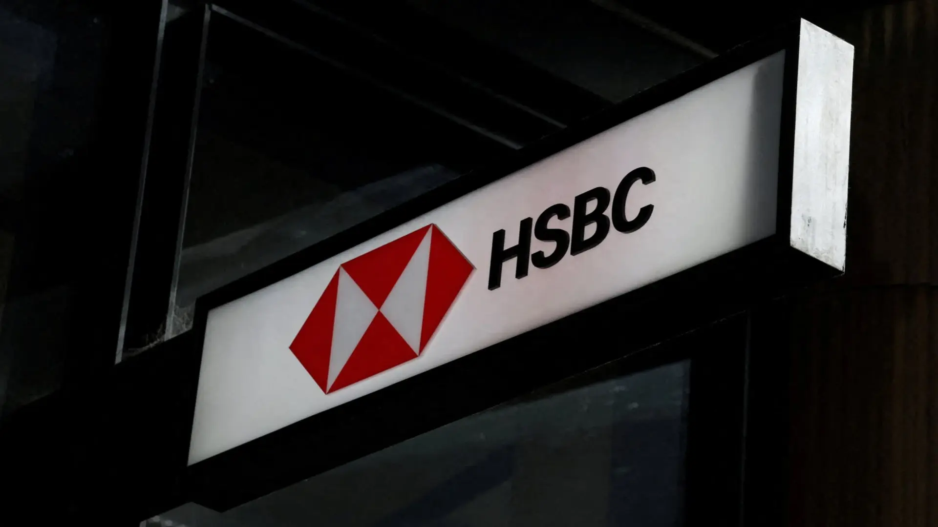 HSBC adopts Mistral AI