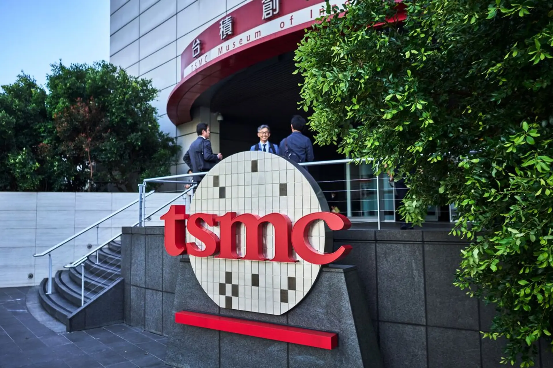 TSMC Sales Growth Decelerates
