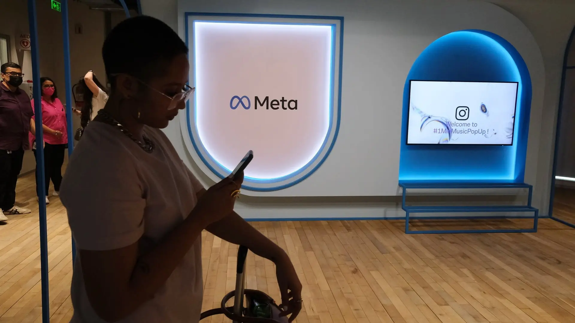 Meta Launches $25B Bond Sale