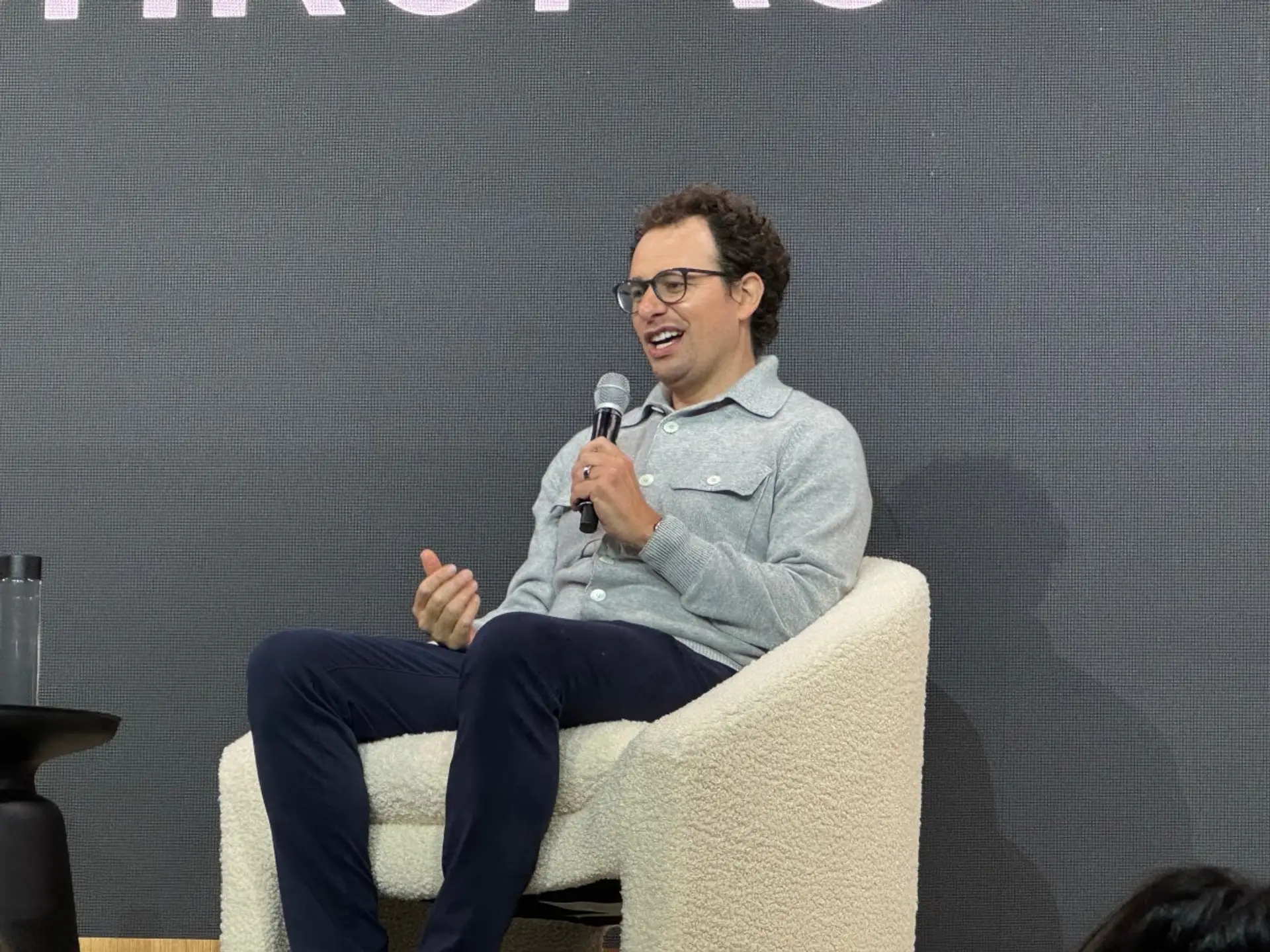 Anthropic CEO Defends AI Stance