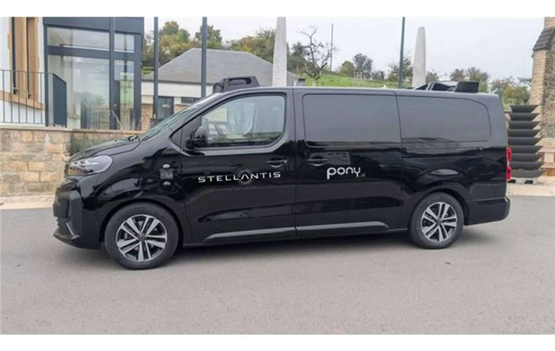 Stellantis, Pony.ai Robotaxi Partnership