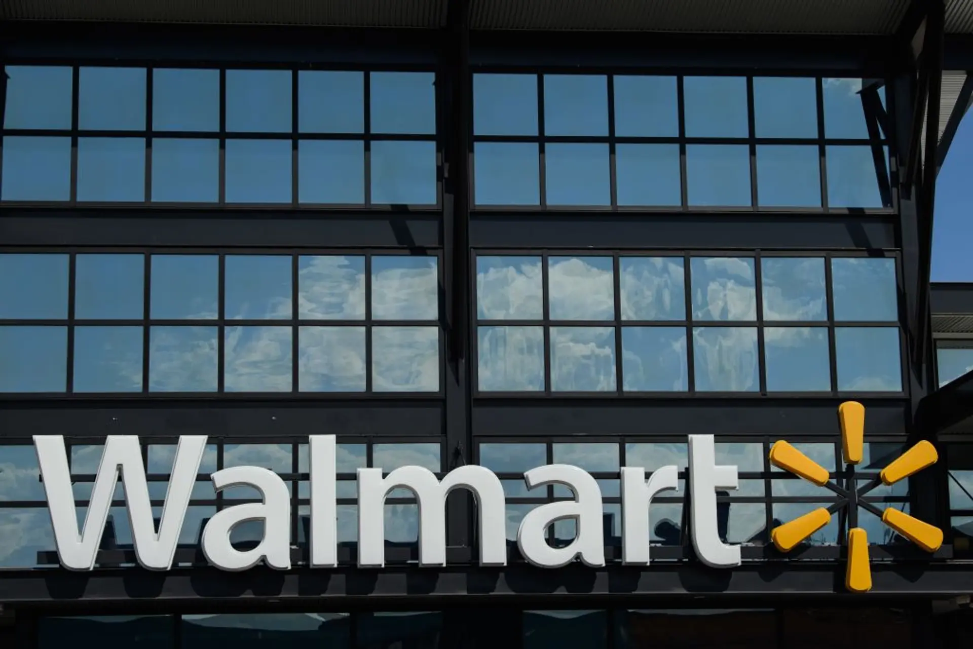 Walmart Integrates Shopping into ChatGPT