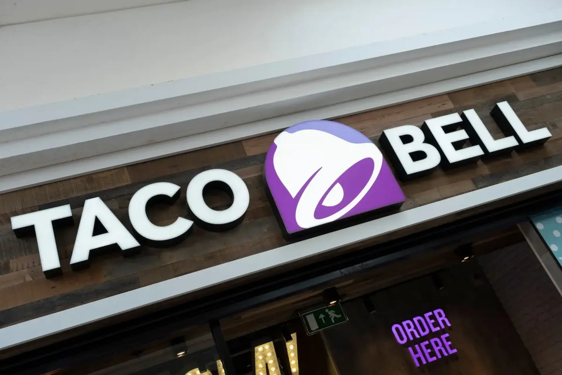 Taco Bell Rethinks AI