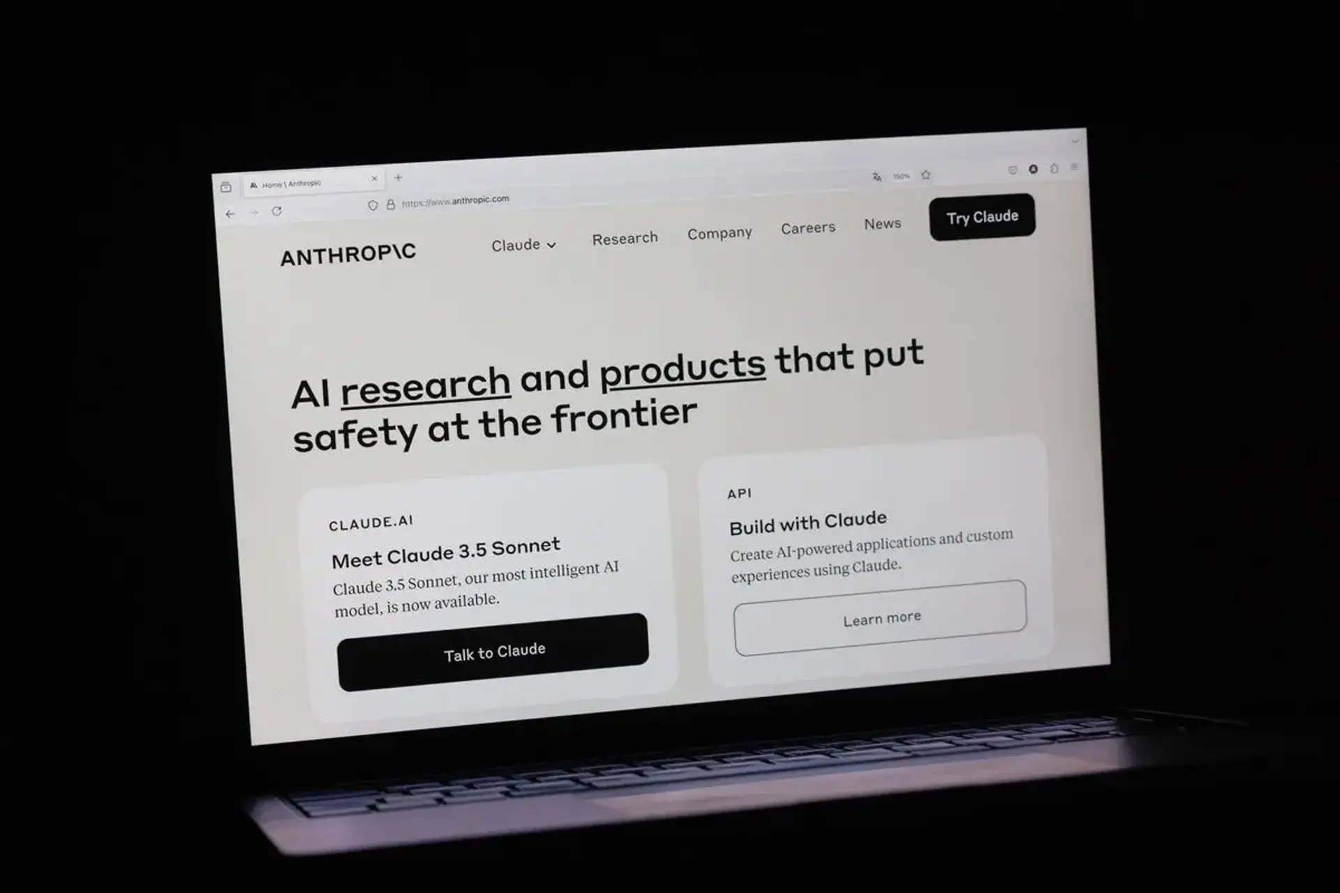 Anthropic targets finance with AI