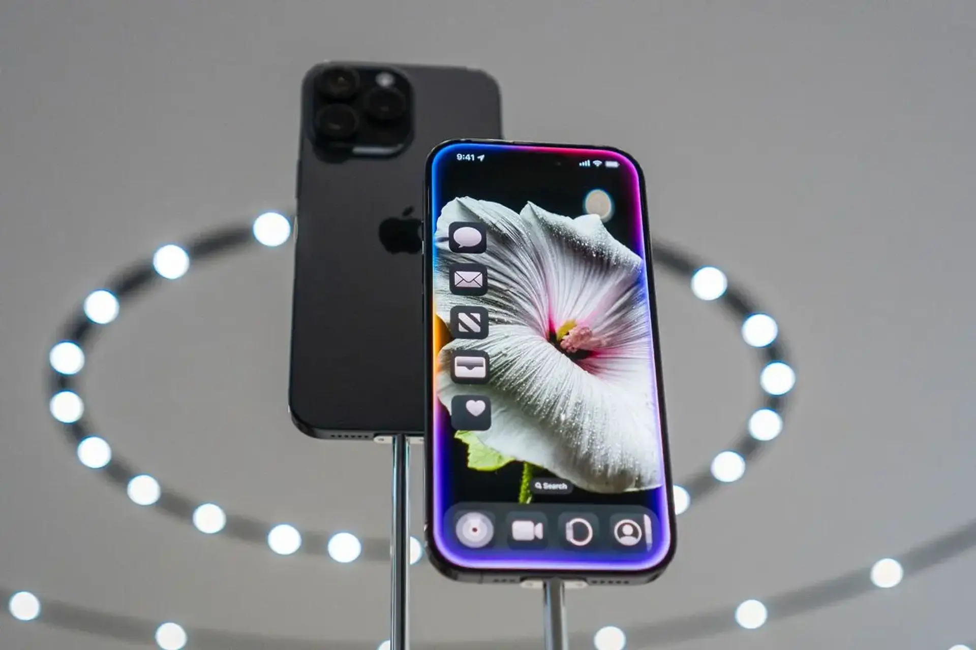 Apple's AI challenge unveiled