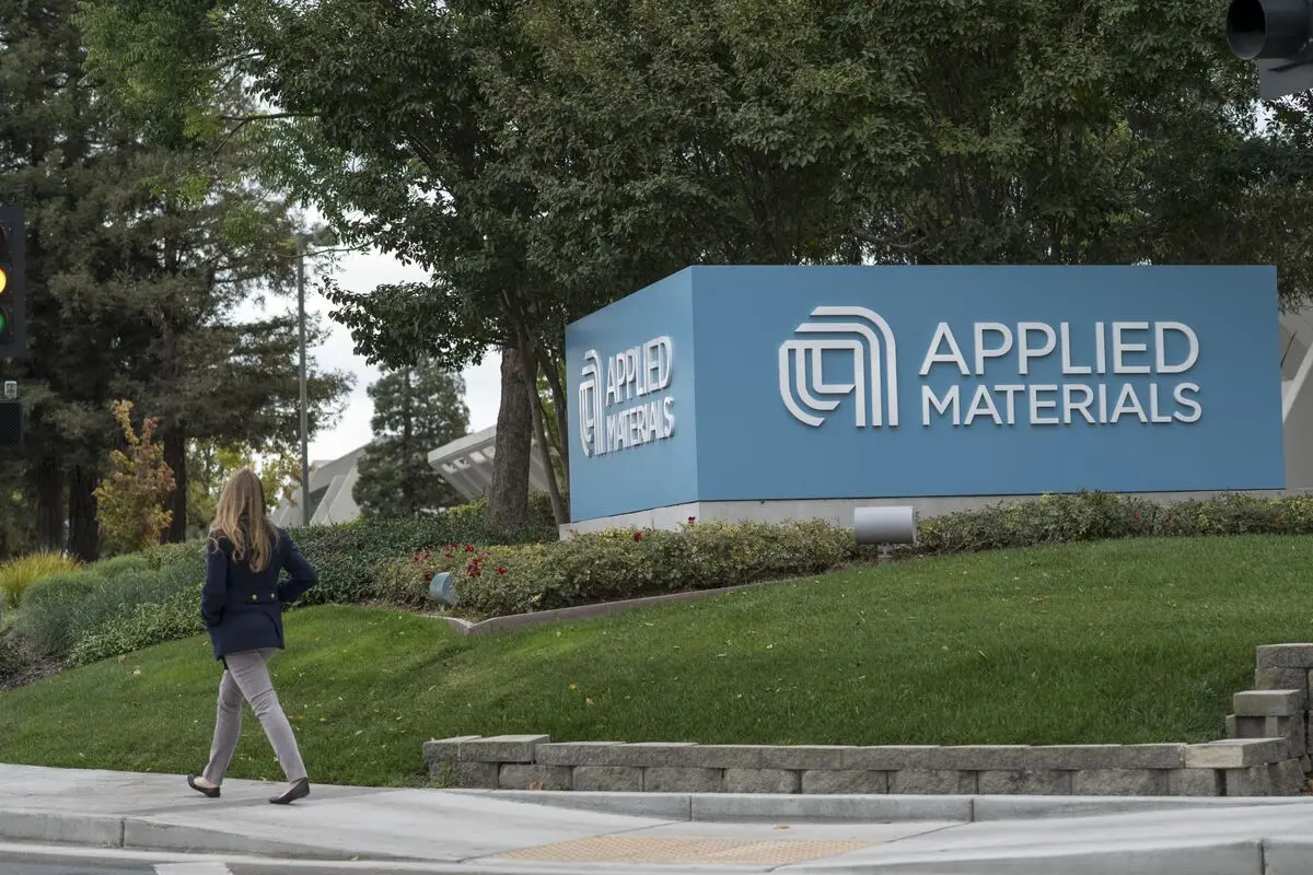 Applied Materials Forecasts AI Growth