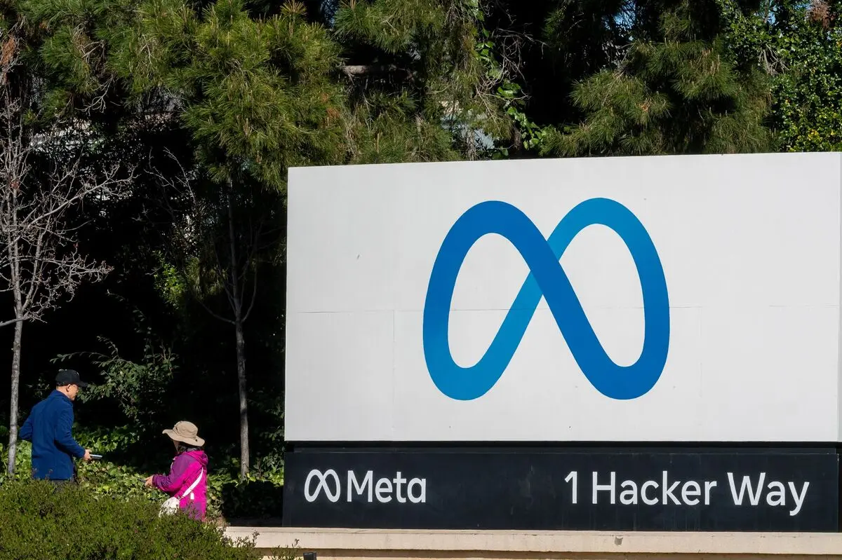 Meta Recruits AI Talent