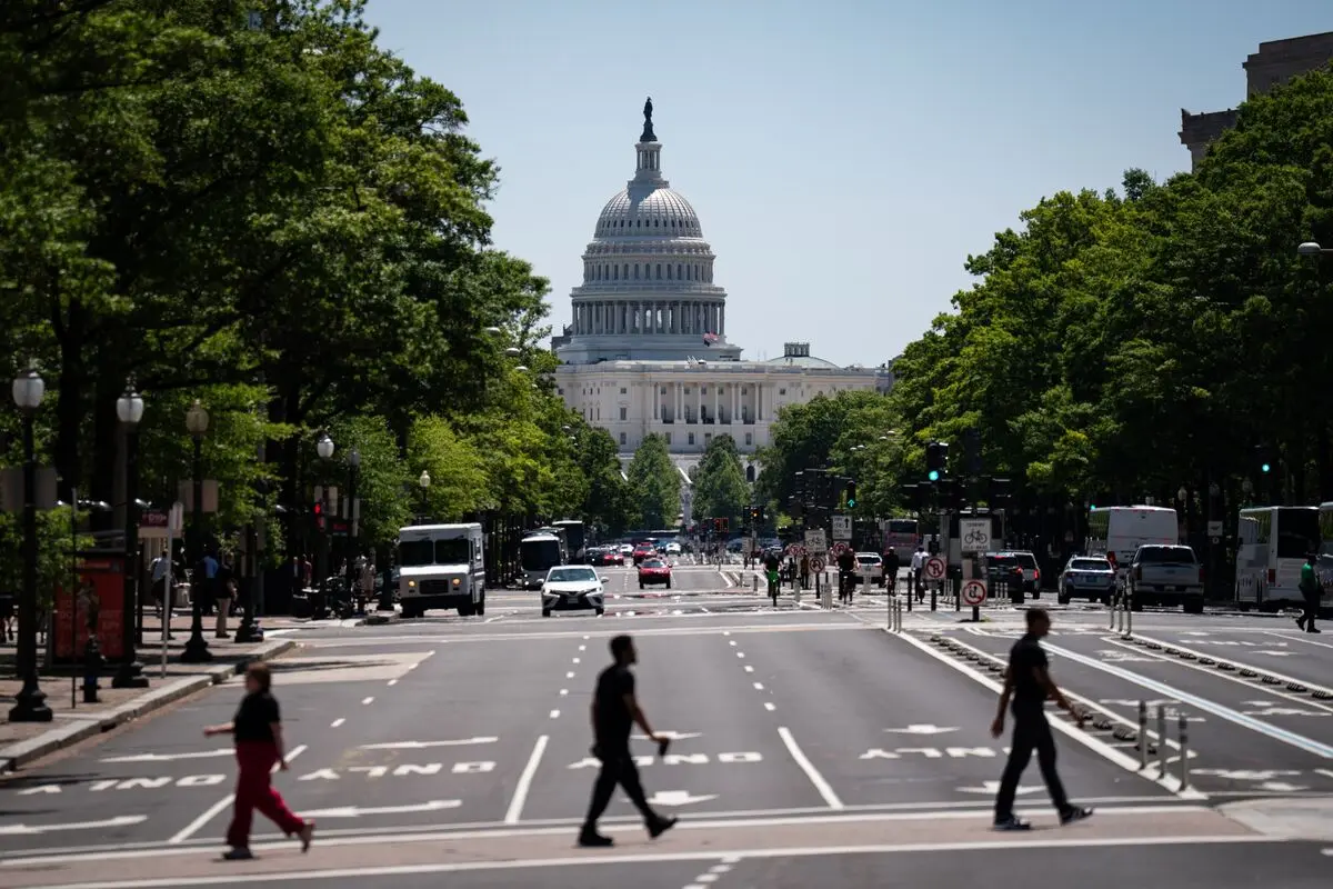 AI Regulation Ban Remains