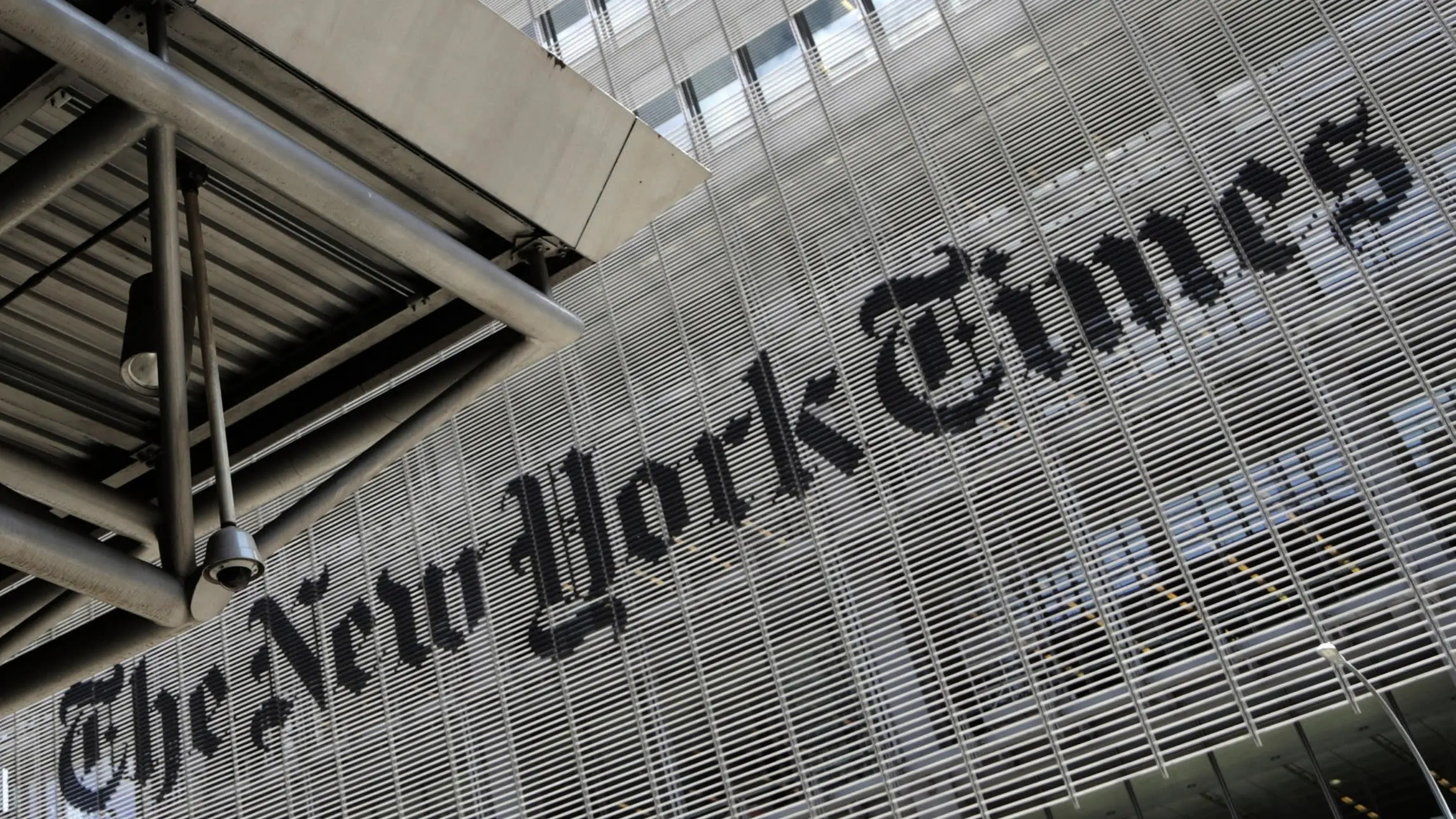 NYT Licenses Content to Amazon