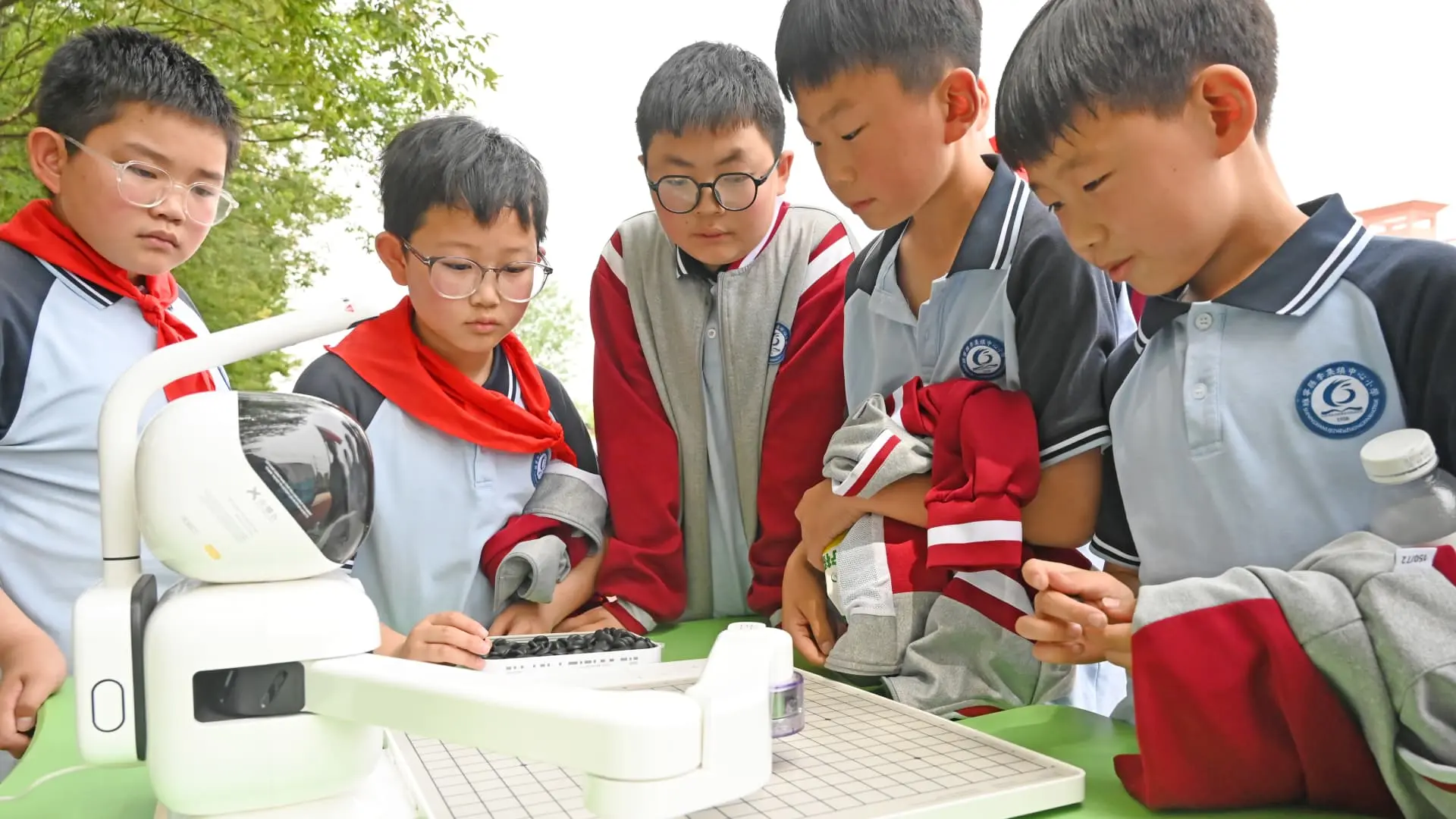 China Limits AI in Schools
